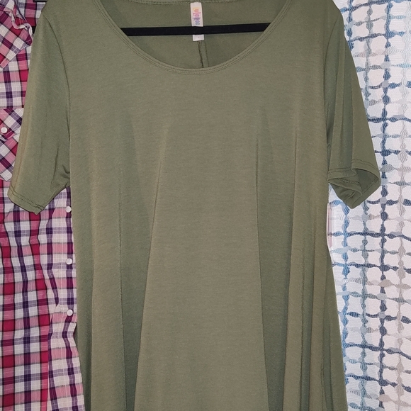 Bundle of 4 Women's tops size Large - Picture 6 of 10